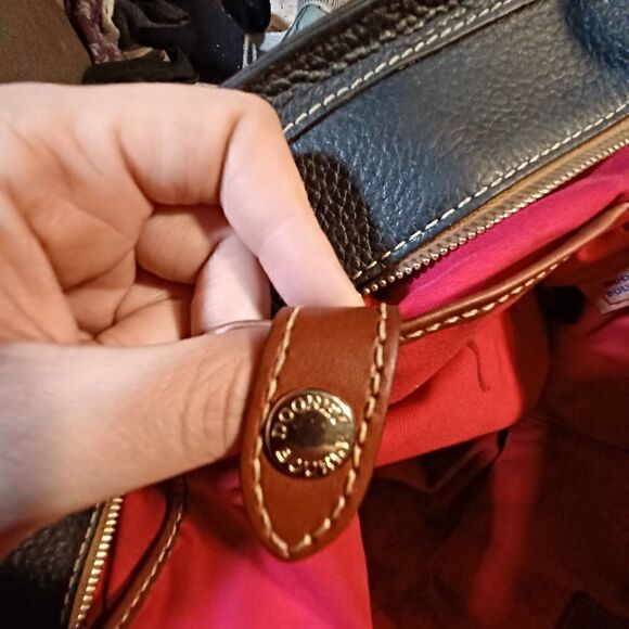 Dooney & Burke Pebbled Leather Hobo Tote Handbag - Picture 6 of 8